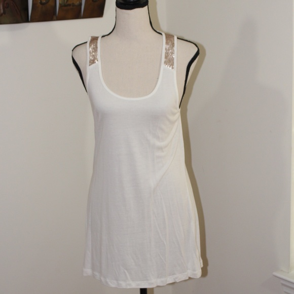 3 Old Navy, Sequins Tank Tops - Picture 4 of 11